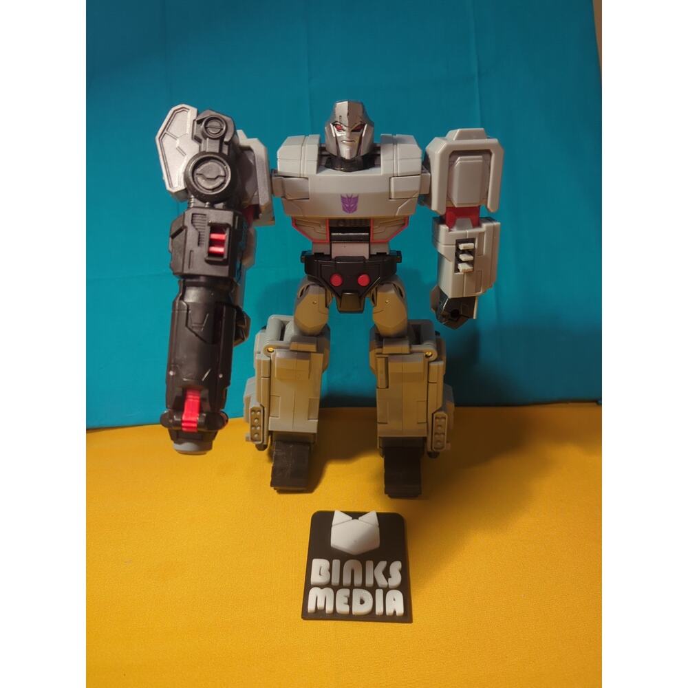 Megatron Transformer Takara Tomy TCV-07 Cyberverse Action Figure